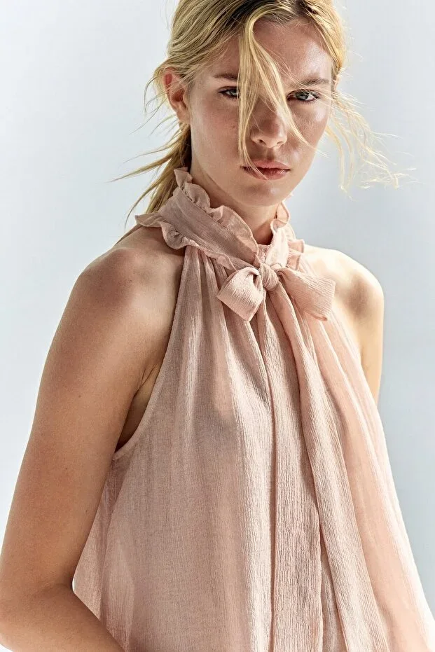 H&M Ruffled Bow Collar Top