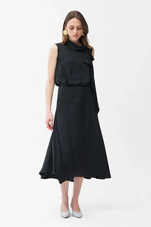 adL Black Satin Flared Skirt