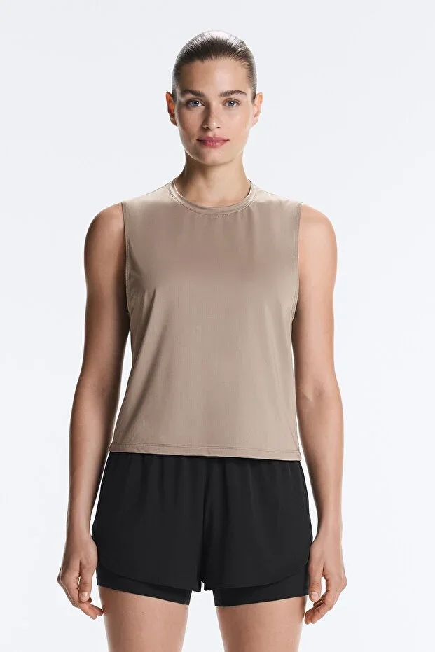Oysho Technical Sleeveless T-shirt