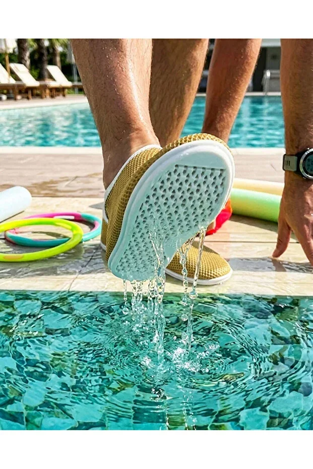 Airfile Pool, Beach and Sea Shoes