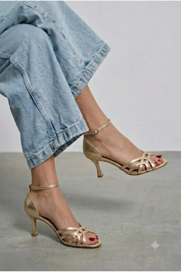 WOMEN'S GOLD TRIM DETAIL ANKLE STRAP HEEL SHOES UN001-0721