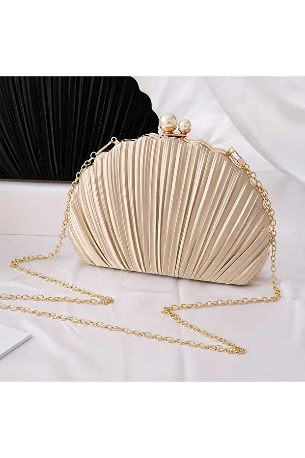 Oyster Model Champagne Pleated Satin Evening Bag Pearl Buckle Luxury Handbag and Shoulder Bag