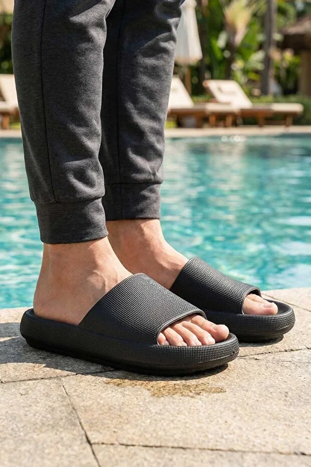 Summer Men's Eva Bathroom Garden Slippers Suitable for Wet Floors