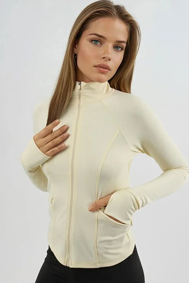 Slim Fit Knit Stand-Up Collar Zip Active Top