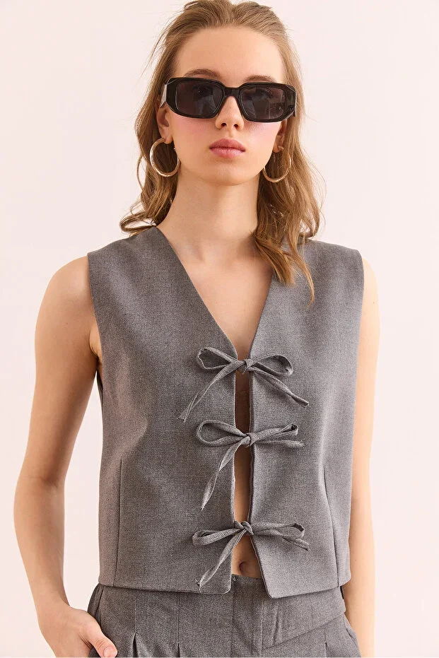 Women's Smoky Lace Detailed Lined Viscose Vest YLK-19000061