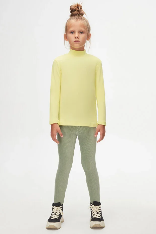 Light Yellow Basic Winter Half Turtleneck Long Sleeve Girl T-Shirt