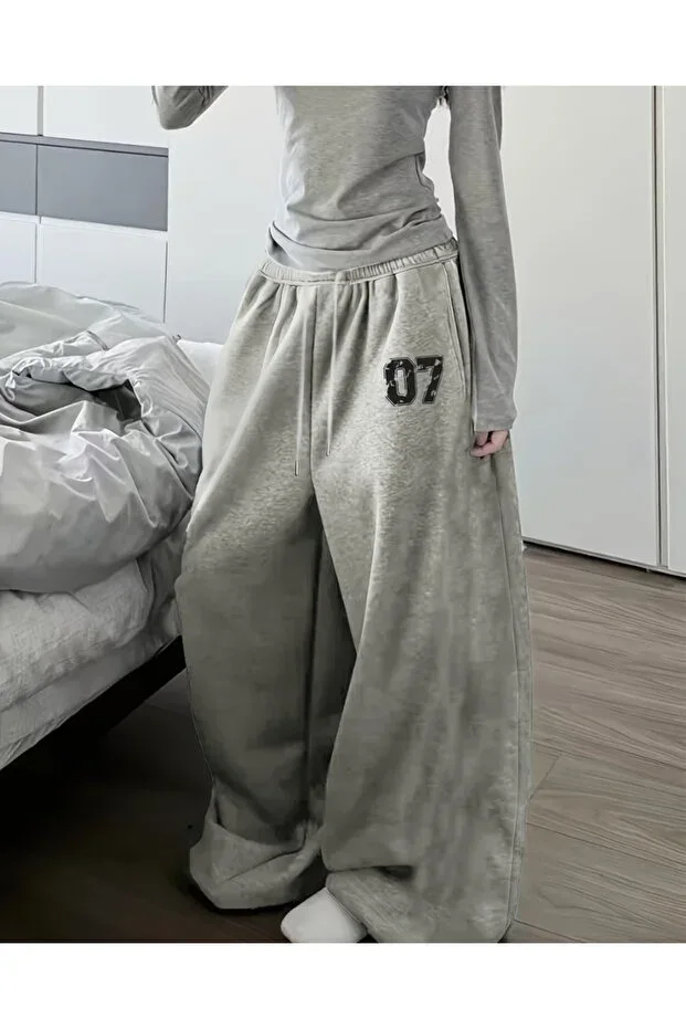 07 Number Print Oversize Baggy Sweatpants