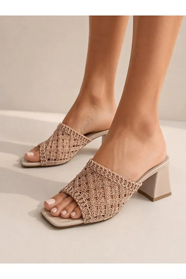 Women's Slipper with Knit Detail and Thick Heel