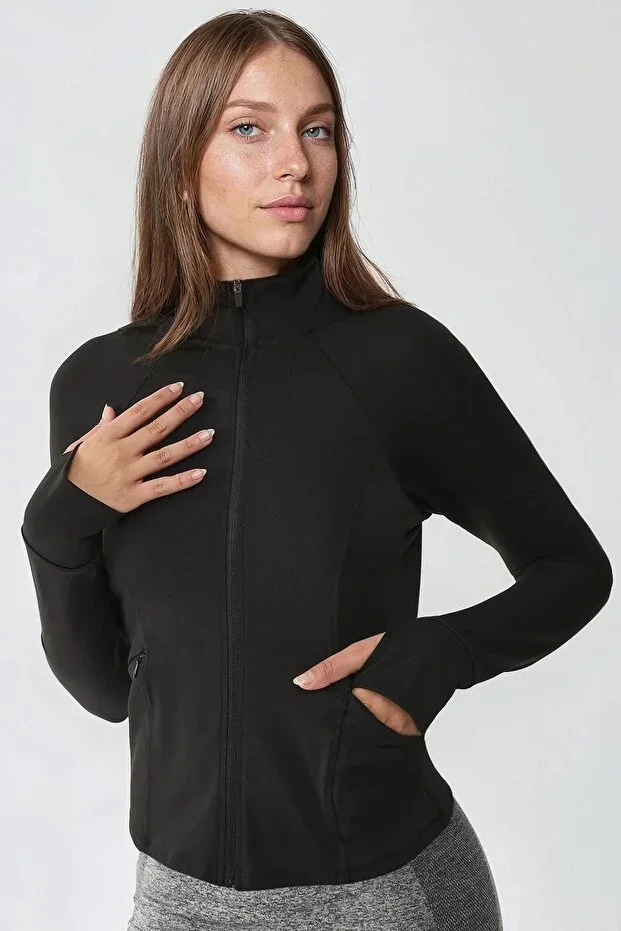 Slim Fit Knit Stand-Up Collar Zip Active Top