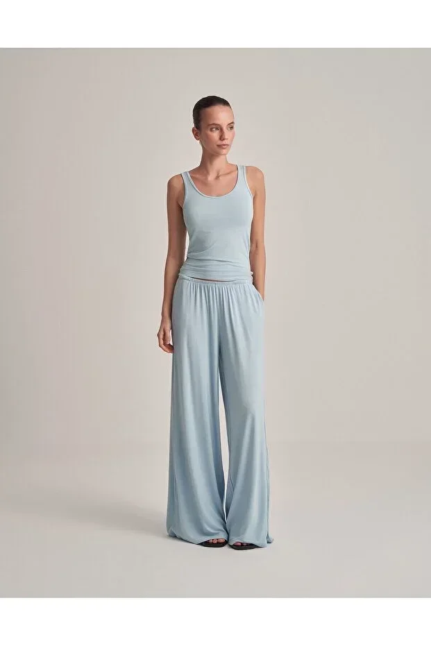 THICK STRAP TANK TOP BABY BLUE