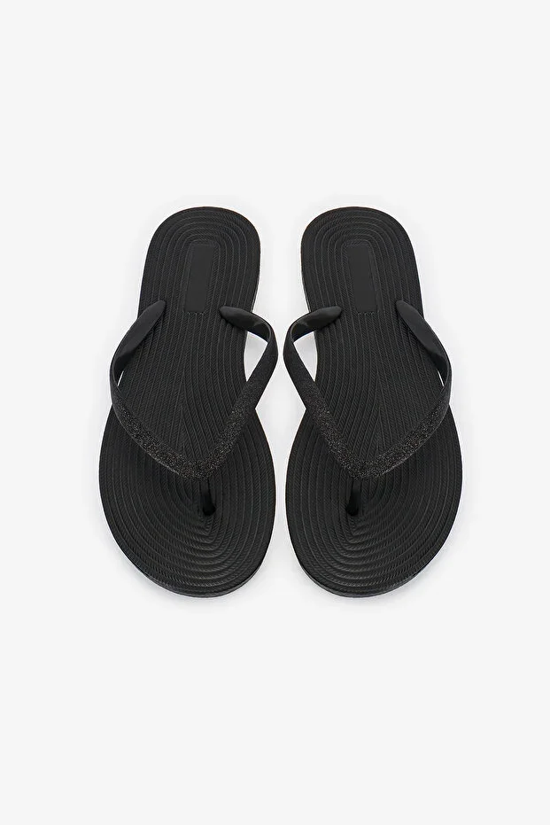 Black Daily Slippers