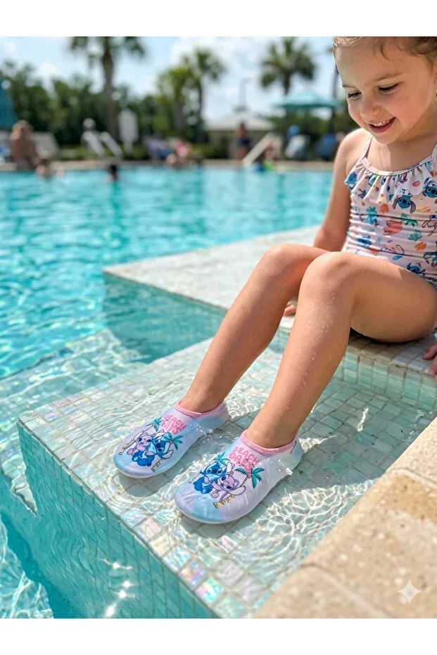 Girls Lightweight Non-Slip Stitch Character Deniz Terlik Beach & Pool Water Shoes