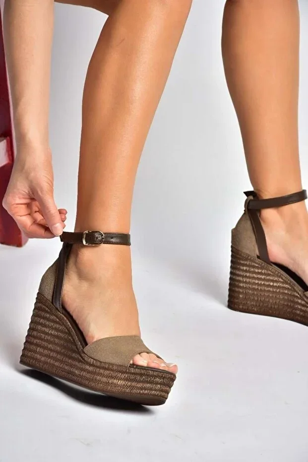 Y996559102 Brown Platform Heel Women's Shoes