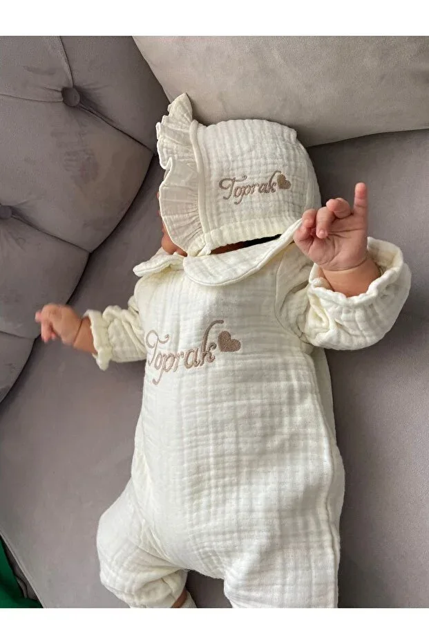 Personalized Newborn Hospital Exit Embroidered Muslin Jumpsuit and Bonnet Hat 2-piece Set