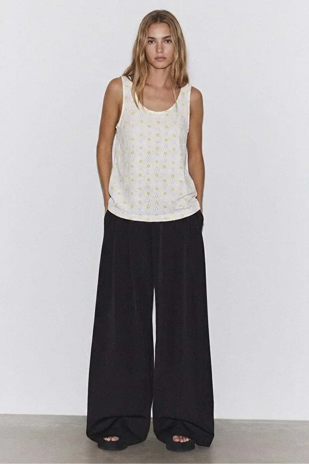 A Cut Relaxed Fit Basic Thick Strap Tank Top T-shirt