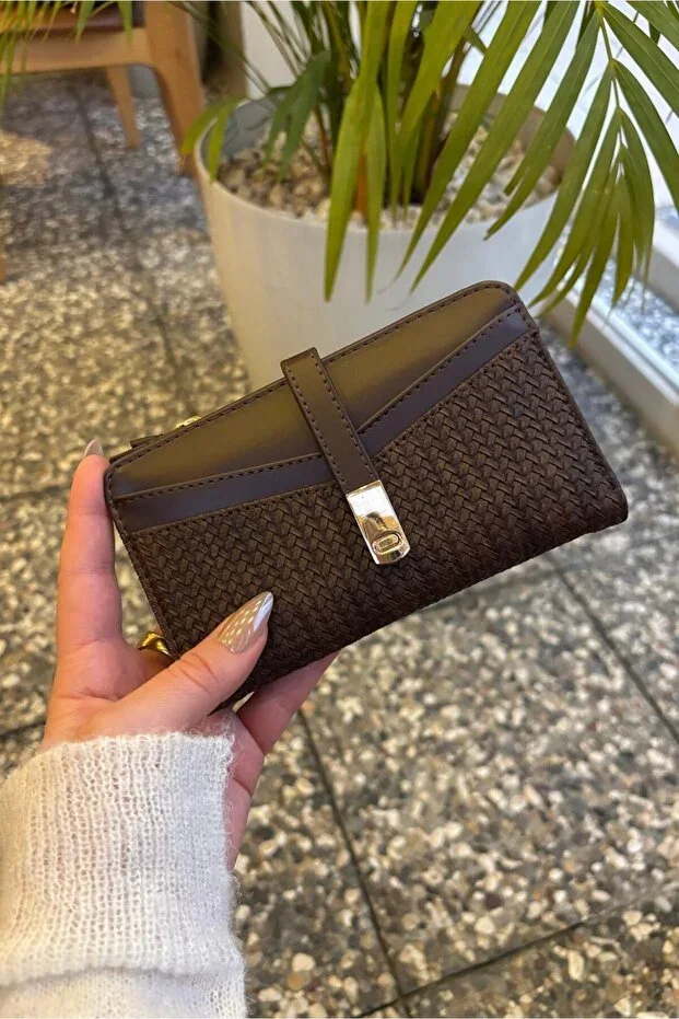 Textured Design Faux Leather Wallet