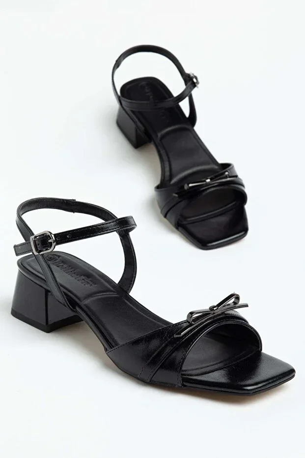Large Size Women's Low Heel Sandal Black Single Strap With Metal Mustache