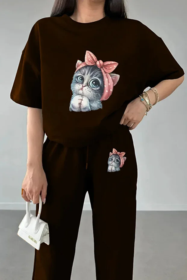 Cute Cat T-Shirt Jogger Sweatpants - Black Top Bottom Tracksuit Round Neck