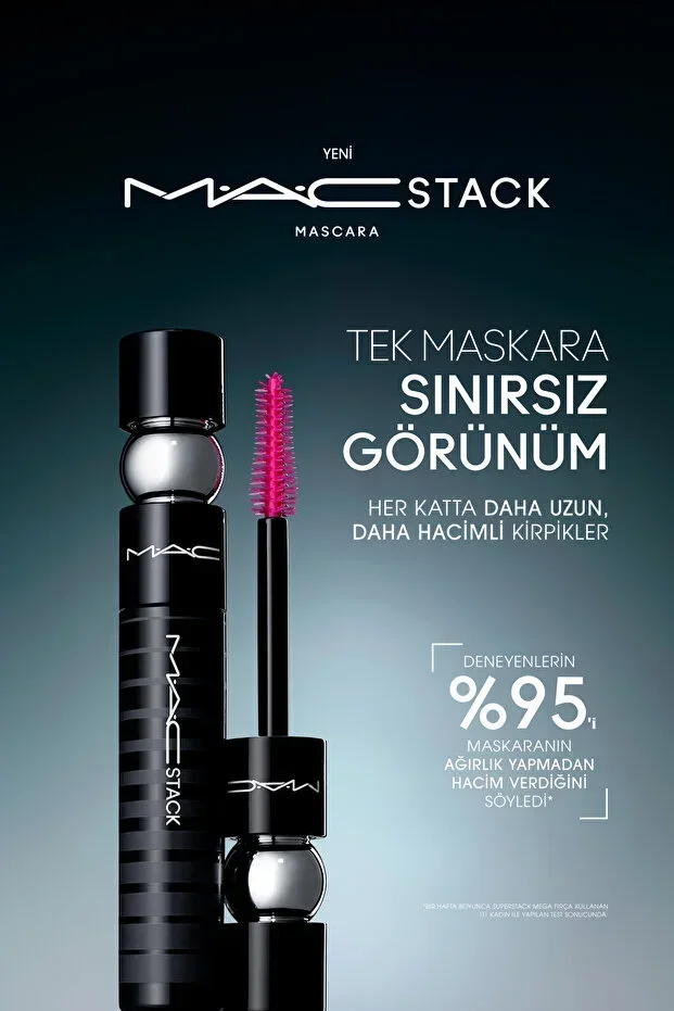 M.A.C Macstack Black Mascara Mega Brush 12ml - Curling, Lengthening and Volumizing Mascara