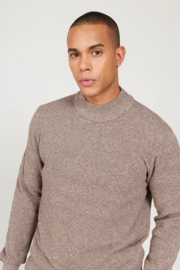 Coffee-Ecru Jacquard Knit Sweater