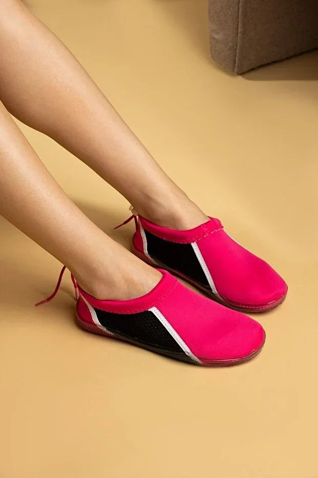 Unisex Fuschia Beach Sea Shoes Sandal