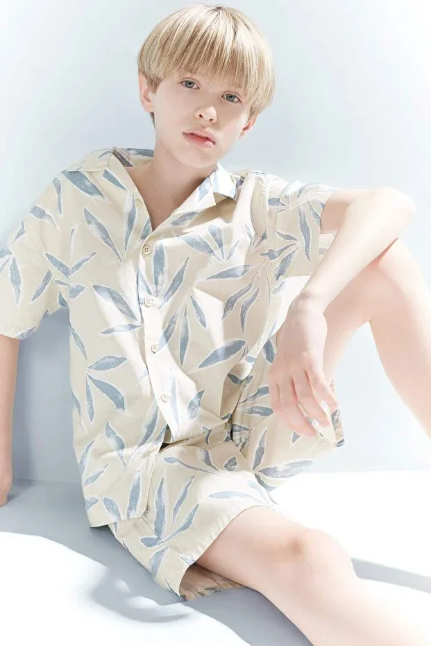 DeFacto 100% Cotton Oversize Wide Fit Polo Neck Poplin Short Sleeve Shirt Boys E5830A825HS