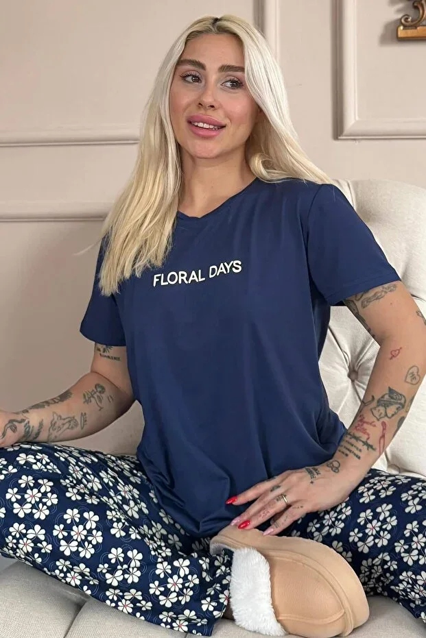Navy Blue Floral Days Patterned Short Sleeve Knit Women's Pajama Set