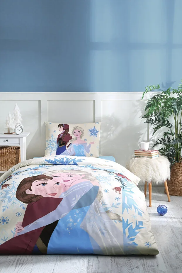 Frozen Winter Single Person Disney Licensed Fitted Sheet Children's Duvet Cover Set