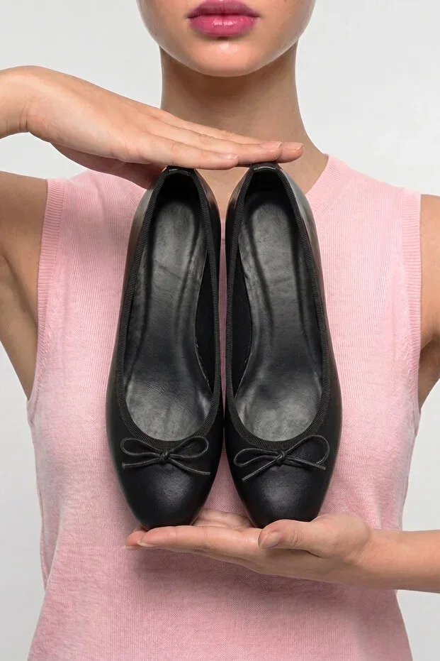'' EMEL '' Black Leather Round Toe Flat Sole Mustache Bow Ballerina New Season