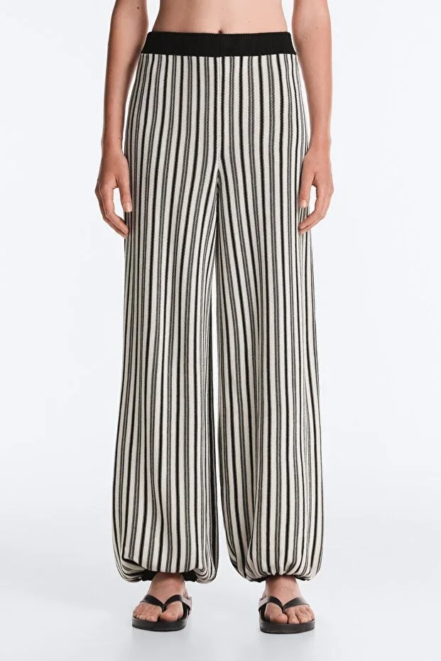 Oysho Striped bloomer knit trousers