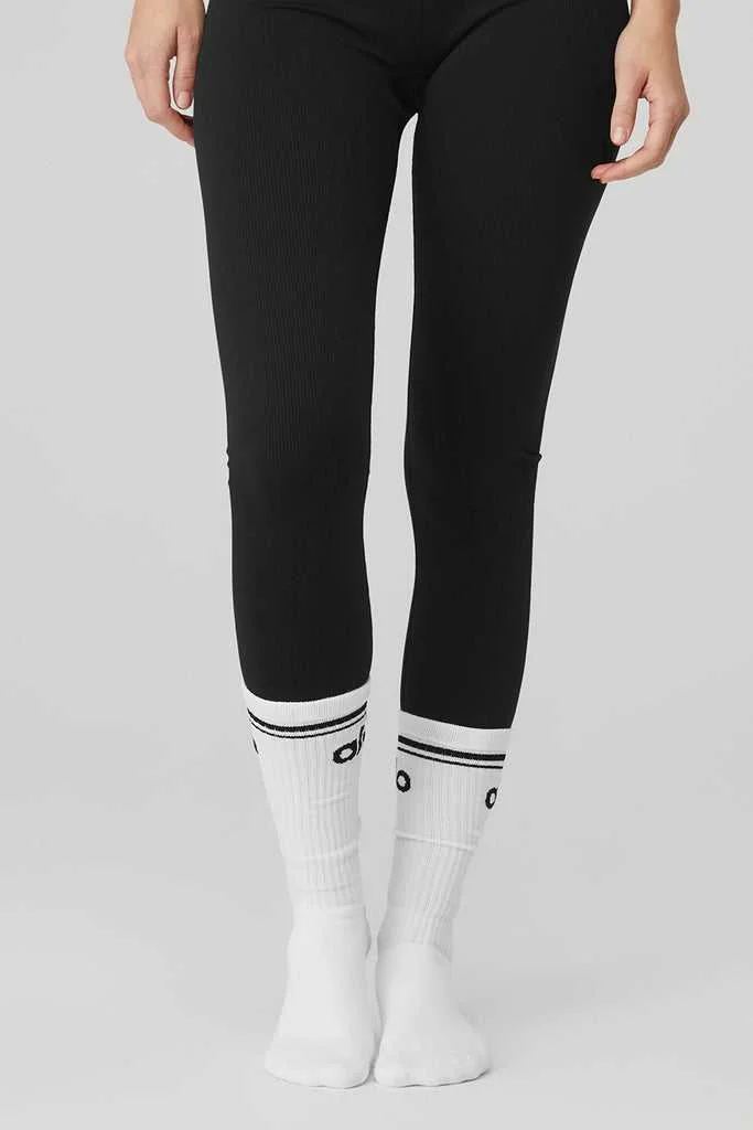 Alo Yoga Throwback Barre Socks White Black | WCTIN-3842