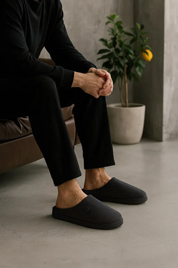 Men's Black Velvet House Slipper 3cm BYNDKDF01