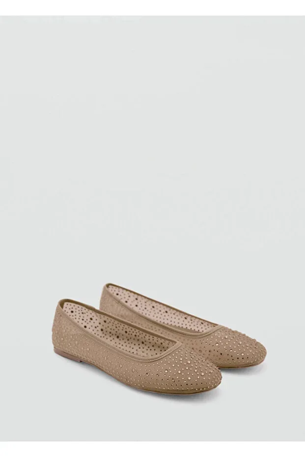 Shiny look ballet flats