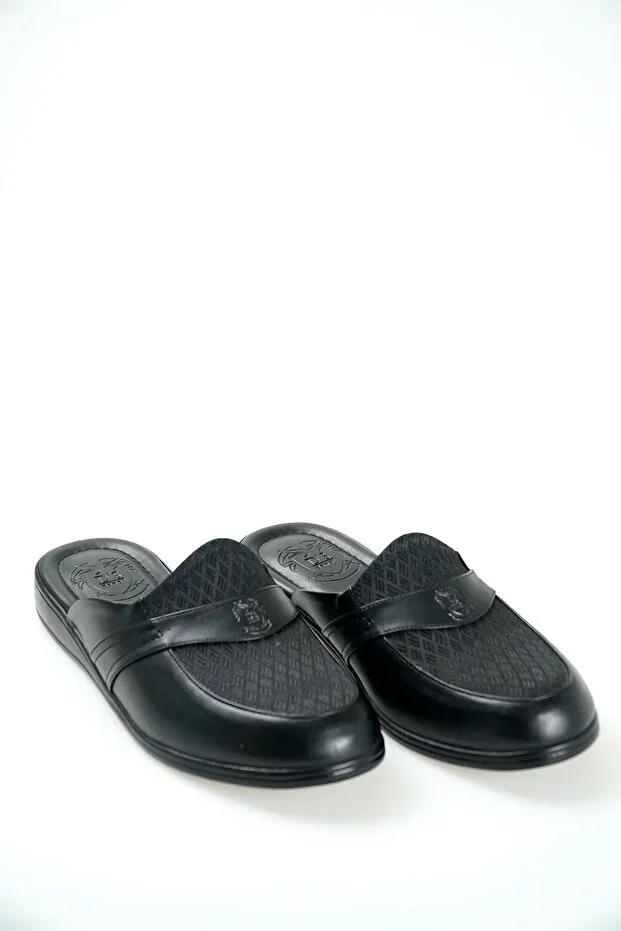 Slipper Patterned Black