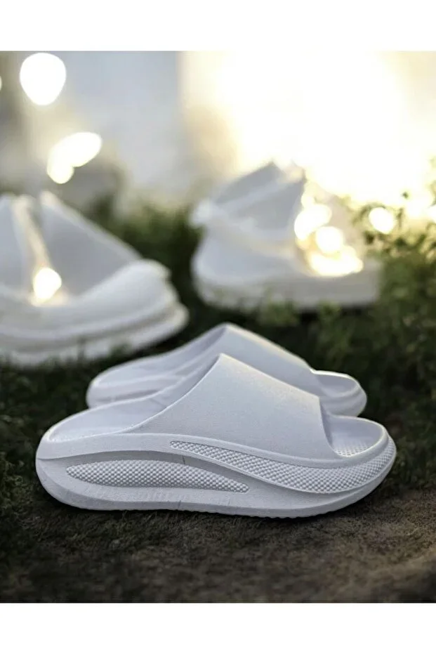 KIDS CROSS SLIPPERS GARDEN SLIPPERS BEACH SEA BATH SLIPPERS NON-SLIP ORTHOPEDIC
