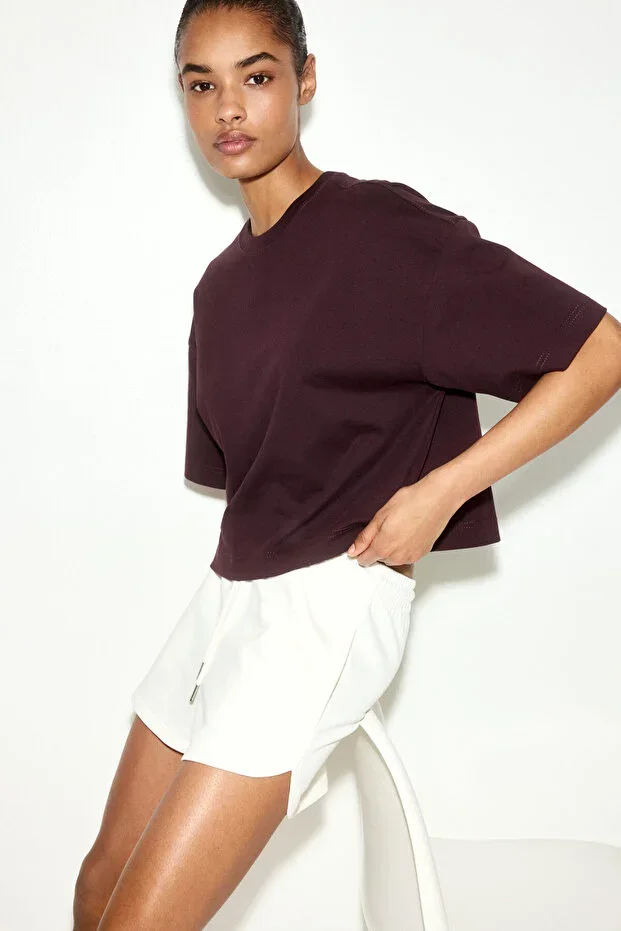 H&M Short and Wide T-Shirt