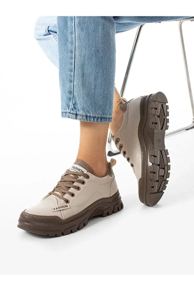 DESİ Cream Lace-Up Women's Sports Shoes