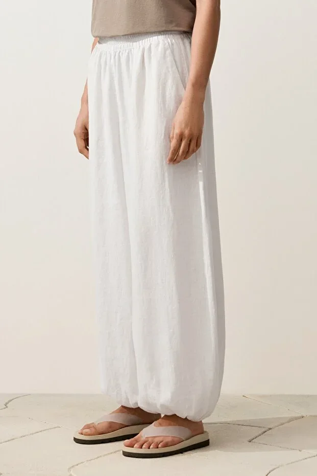 Oysho 100% Linen Bloomer Trousers