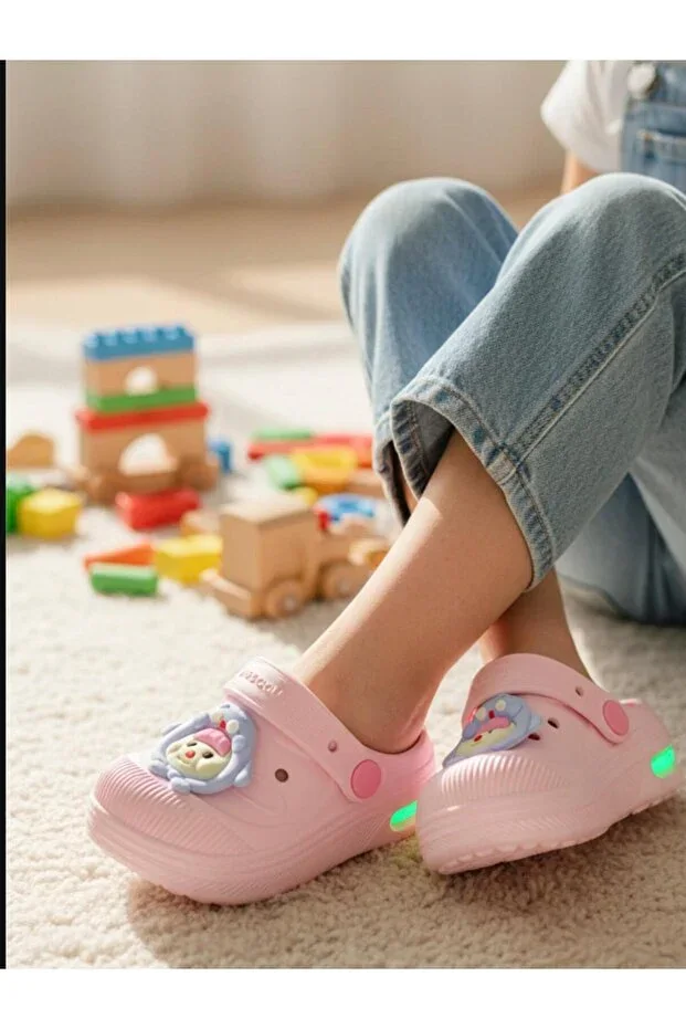 Light-up Children's Nursery Street School Home Slippers