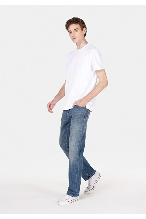 045 David Regular Fit Medium Rise Straight Leg Men's Blue Jean Pants