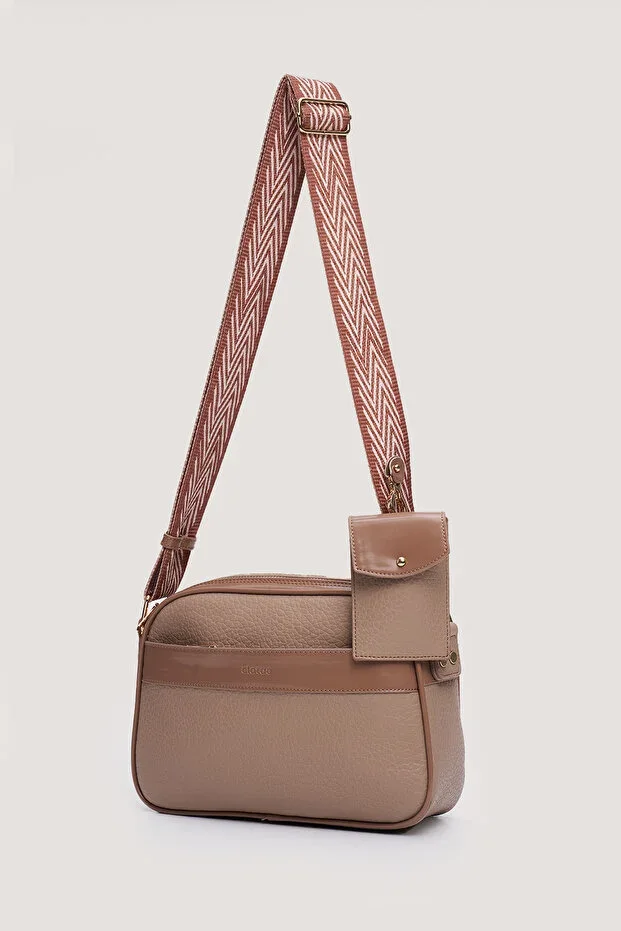 Multi-Compartment Women's Crossbody Bag Wallet Charm Detailed Daily Chic Use ELT0423