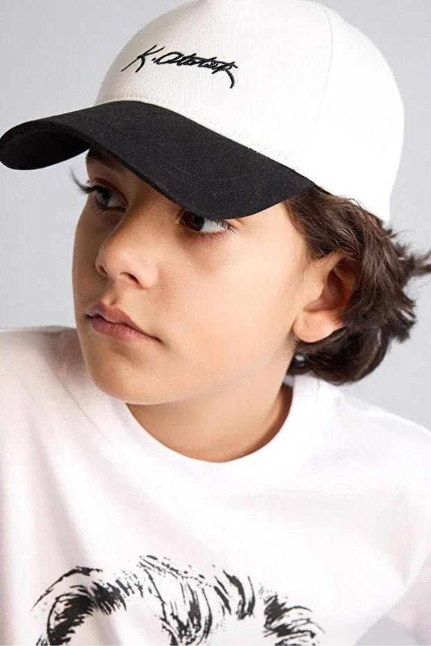 DeFacto Cotton Cap Hat with Atatürk Signature Embroidery for Boys H1783A826SM