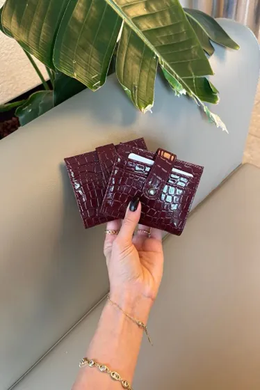 Burgundy Women's Card Holder and Wallet