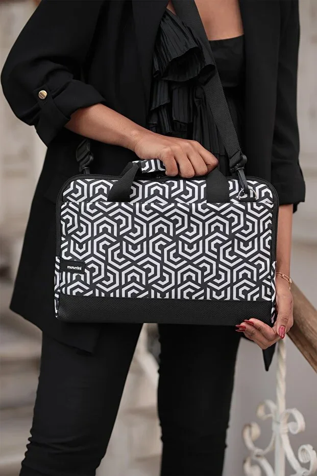 13'' - 13.3'' Patterned Macbook Air-pro Laptop Bag with Shoulder Strap and Base Protection - Rosetta