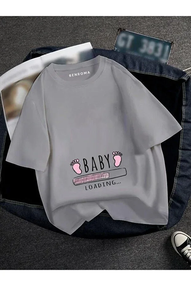 PREGNANT PINK BABY LOADING PRINTED T-SHIRT