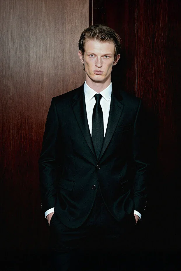 Men's Black Slim Fit Narrow Cut Mono Collar Suit