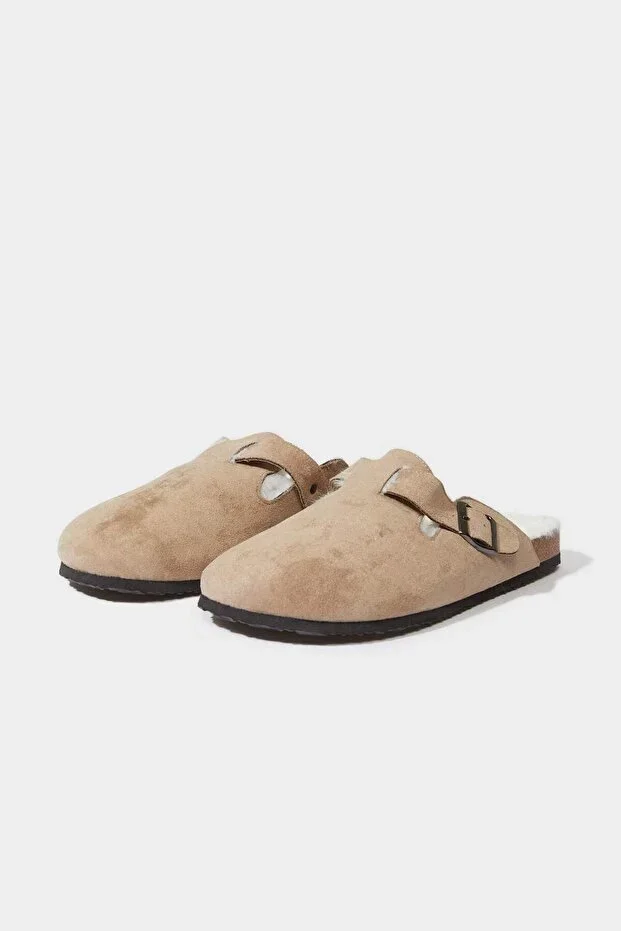 Men's Flat Sole Suede House Slippers F0481AX25WN