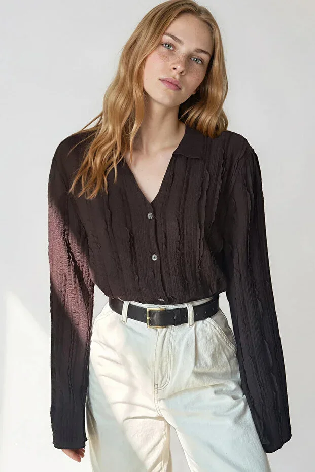 Trend Alaçatı Stili Dark Coffee V Neck Spanish Sleeve Ruffle Fabric Shirt ALC-X15404