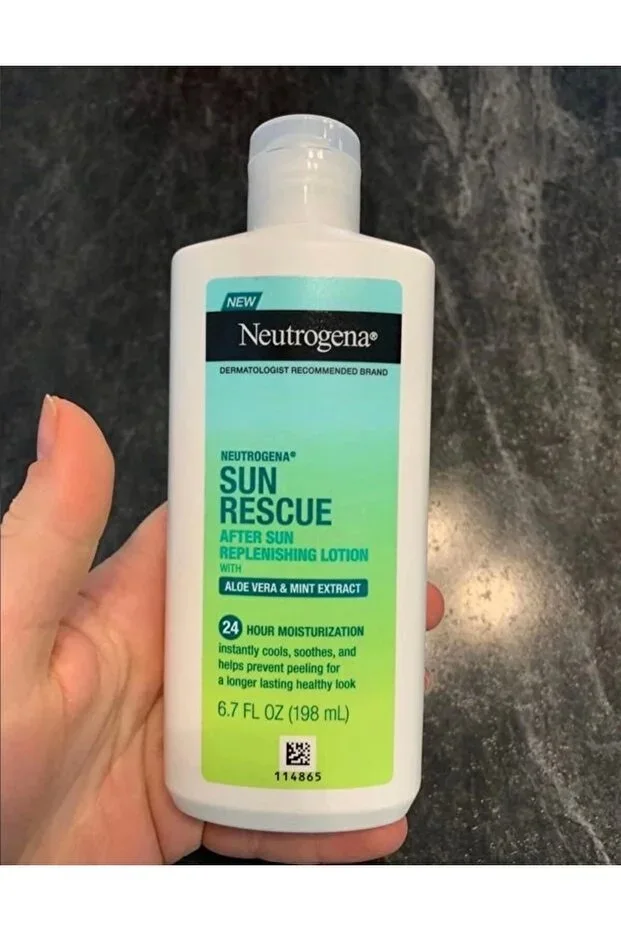 Neutrogena Sun Rescue After Sun Replenishing Lotion Aloe Vera & Mint Extract 198 ml