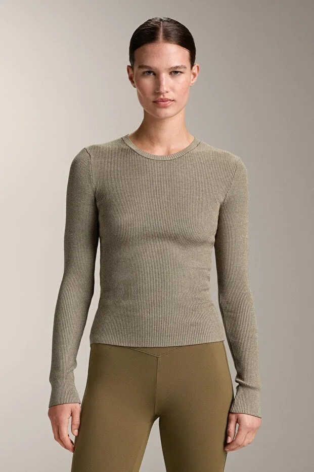 Oysho Base layer knitted T-shirt